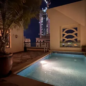 Neyar Beach Vibes - The Penthouse Dubai