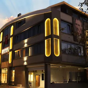 Bonnie Antalya