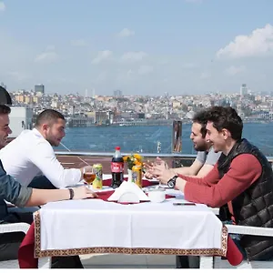sirkeci-emek-hotel.istanbul-turkeyhotels.com/